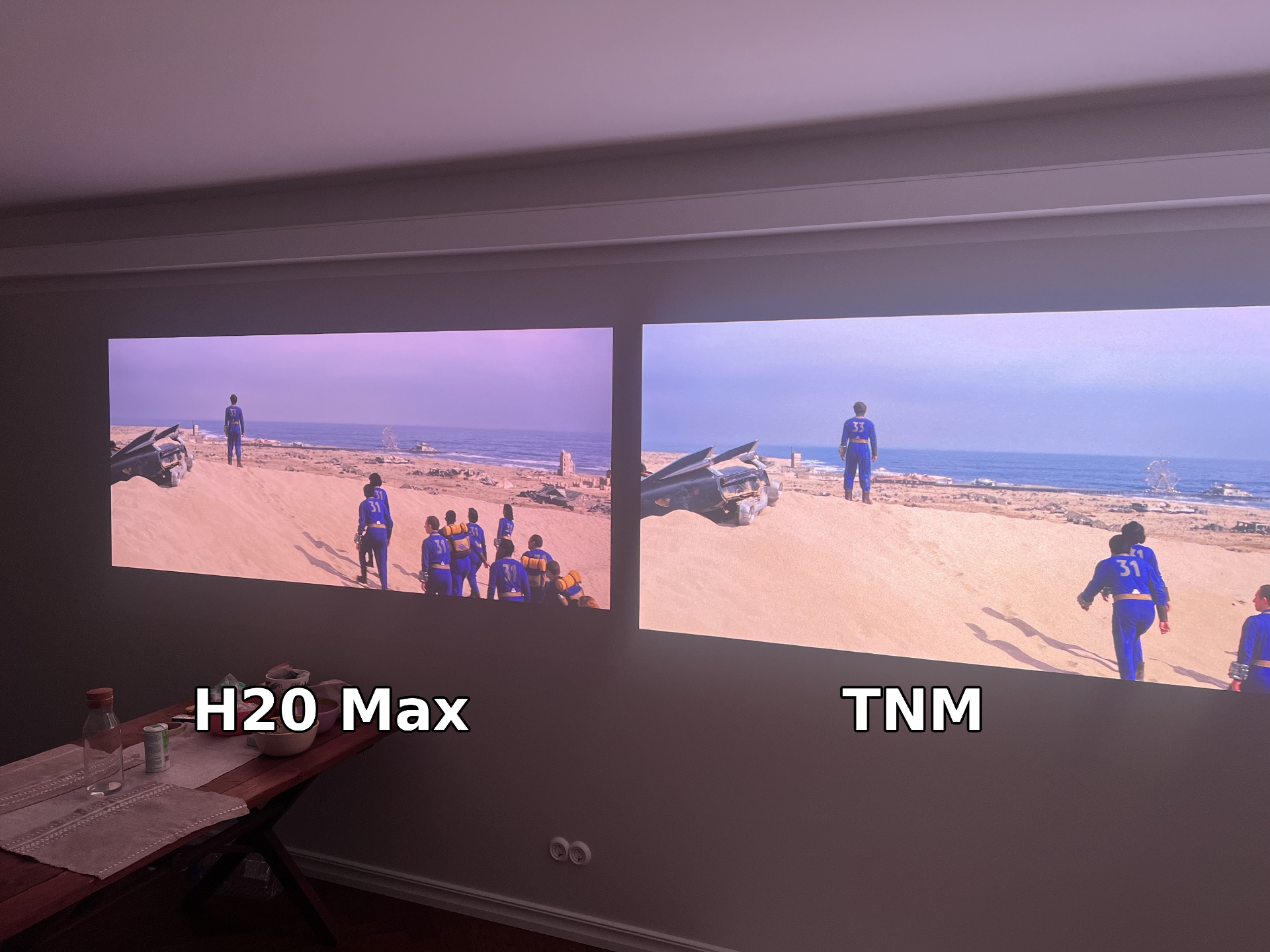 Same scene, both projectors